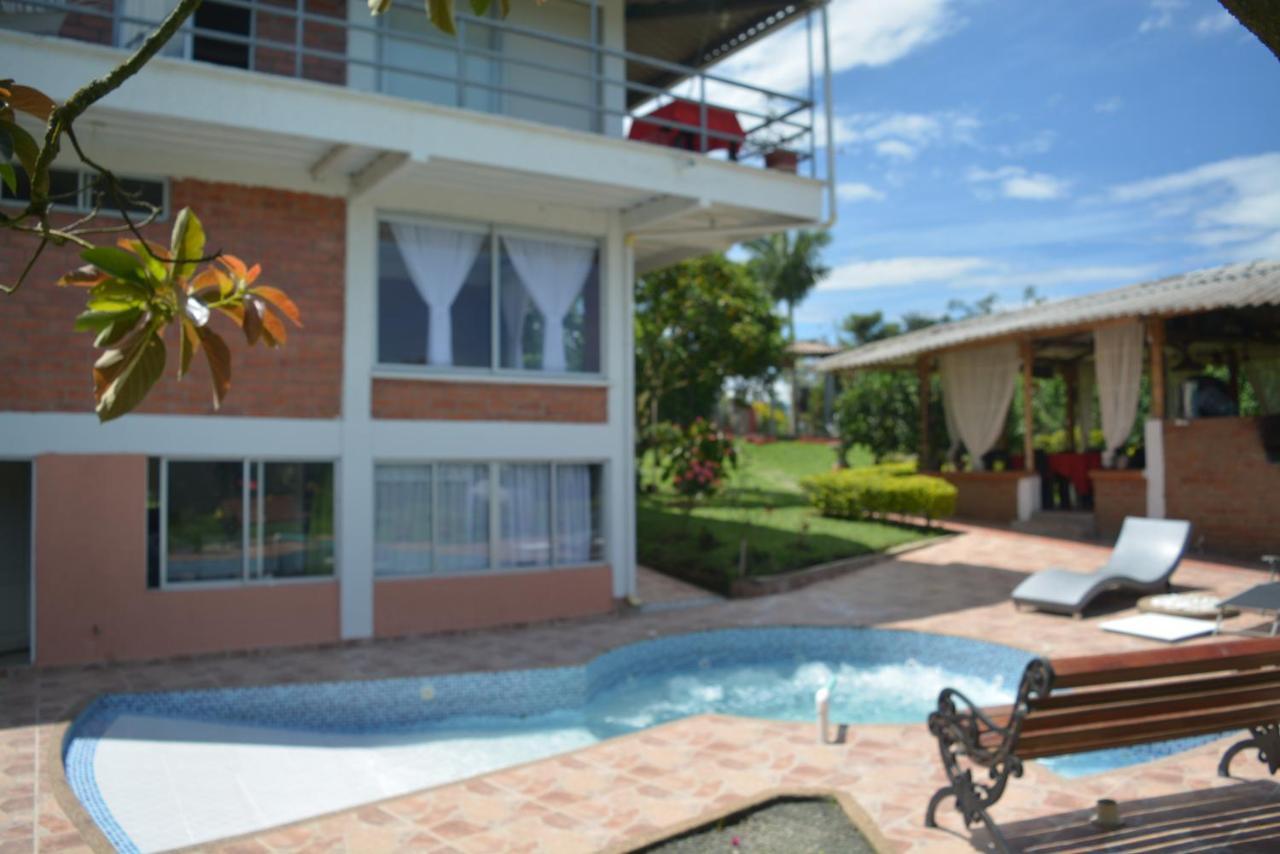 Hotel Campestre Sueno Del Abuelo ペレイラ エクステリア 写真