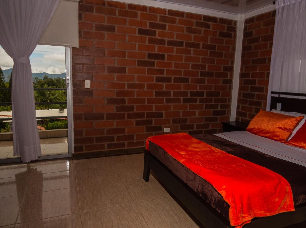 Hotel Campestre Sueno Del Abuelo ペレイラ エクステリア 写真