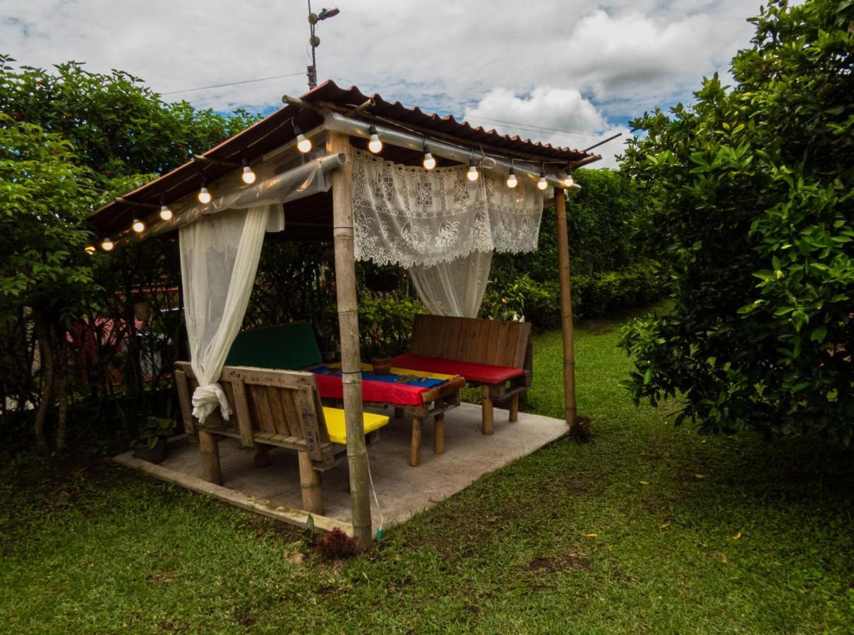 Hotel Campestre Sueno Del Abuelo ペレイラ エクステリア 写真