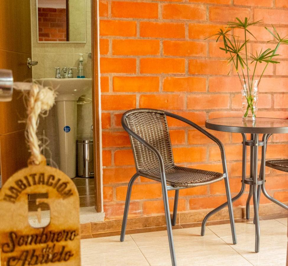 Hotel Campestre Sueno Del Abuelo ペレイラ エクステリア 写真