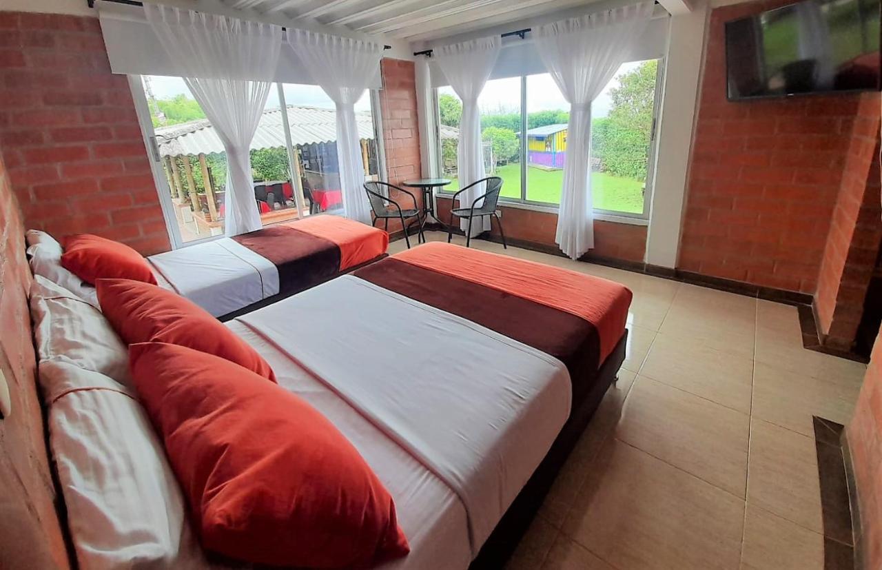 Hotel Campestre Sueno Del Abuelo ペレイラ エクステリア 写真